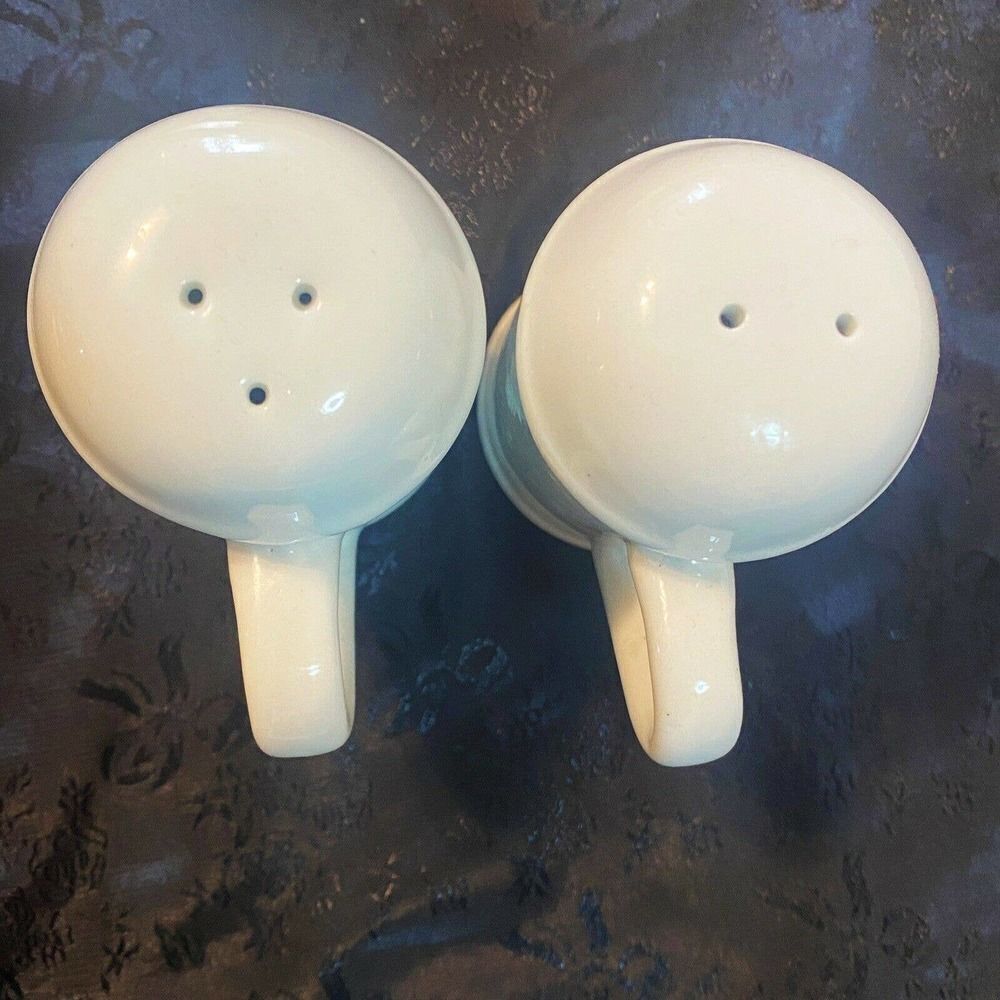 Grapevine Design Salt & Pepper Shakers - Picture 3 of 7